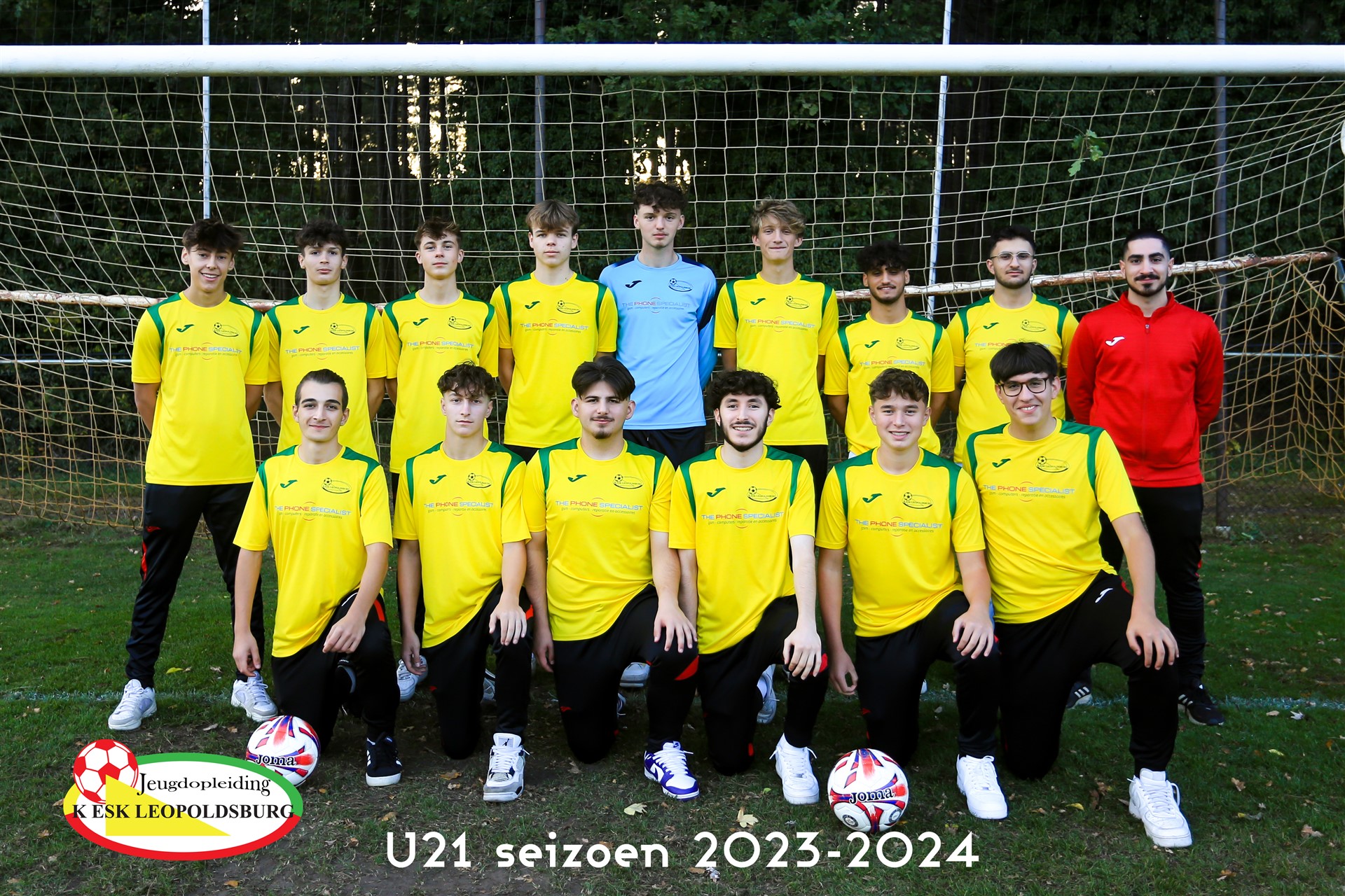 U21 ploegfoto jeugdopleiding voetbalclub K.ESK Leopoldsburg